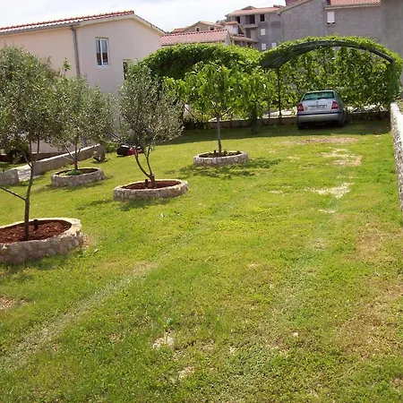 Apartments By The Sea Sevid, Trogir - 11505 Апартаменты