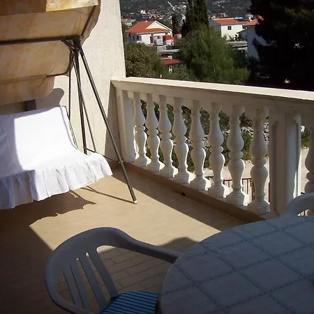 Apartments By The Sea Sevid, Trogir - 11505