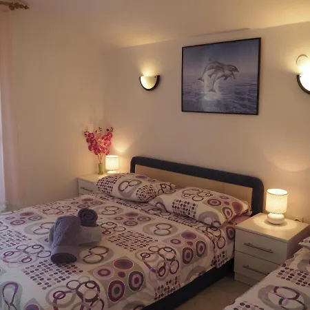 Apartments By The Sea Sevid, Trogir - 11505 *