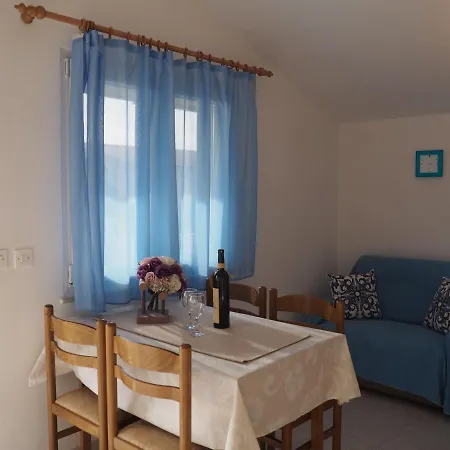Apartments By The Sea Sevid, Trogir - 11505 * Севид