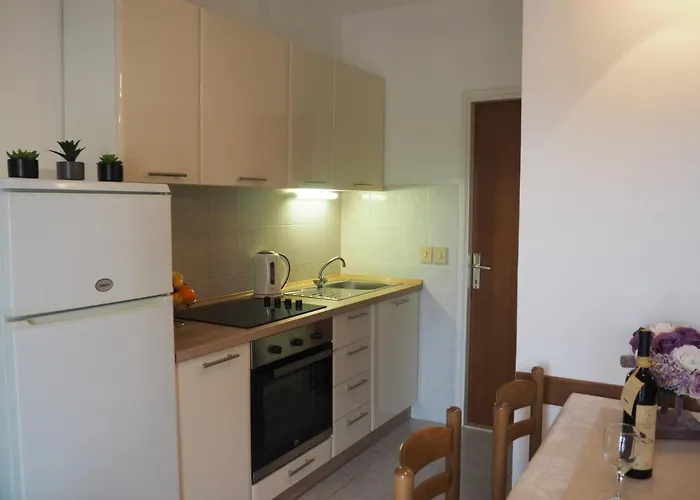 Apartments By The Sea Sevid, Trogir - 11505 Apartman *